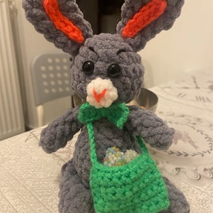 Horgolt amigurumi nyuszi figura - Meska.hu