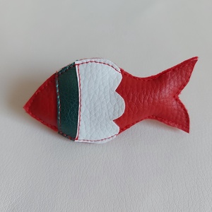 Hal nemzeti színű kitűző - ékszer - kitűző és bross - kitűző - Meska.hu