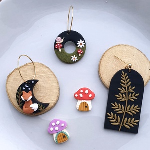 Rókás hold süthető gyurma fülbevaló - ékszer - fülbevaló - karika fülbevaló - Meska.hu