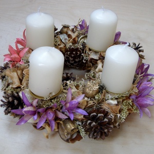 Adventi koszorú lila és rózsaszín virágokkal - karácsony - Meska.hu Adventi koszorú lila és rózsaszín virágokkal - karácsony - Meska.hu