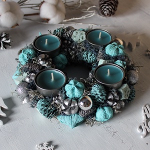 Adventi koszorú mécsesekkel (türkizkék-ezüst) - karácsony - adventi díszek - adventi koszorú - Meska.hu