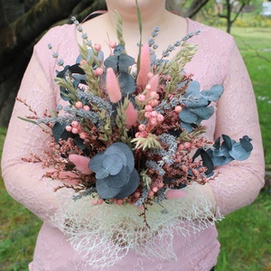 Menyasszonyi csokor szárazvirágokból (rózsaszín-natúr-kékesszürke), Esküvő, Menyasszonyi- és dobócsokor, Virágkötés, MESKA