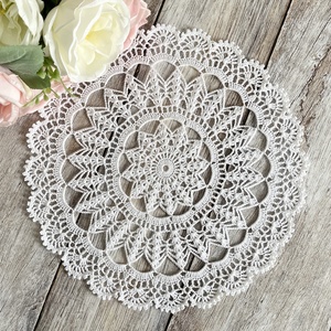 Vintage stílusú horgolt csipke terítő 30 cm - Meska.hu