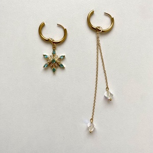 Aszimmetrikus fülbevaló - ékszer - fülbevaló - lógó fülbevaló - Meska.hu