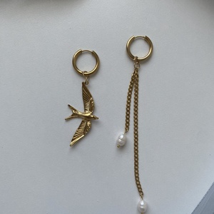 Aszimmetrikus fülbevaló - ékszer - fülbevaló - lógó fülbevaló - Meska.hu