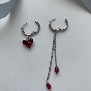 Aszimmetrikus fülbevaló - ékszer - fülbevaló - lógó fülbevaló - Meska.hu