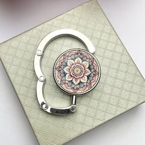 Mandala csempe virág mintázatú Üveglencsés Táska Akasztó Táskaakasztó, Táska & Tok, Kulcstartó & Táskadísz, Táskaakasztó, Üvegművészet, MESKA