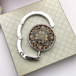 Mandala Barokk mintázatú Üveglencsés Táska Akasztó Táskaakasztó, Táska & Tok, Kulcstartó & Táskadísz, Táskaakasztó, Ékszerkészítés, Üvegművészet, MESKA