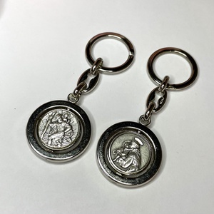 Szent Kristóf és Szent Antal forgós kulcstartó amulett - táska & tok - kulcstartó & táskadísz - kulcstartó - Meska.hu