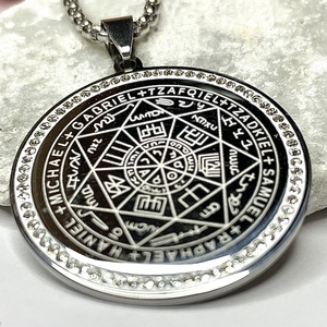 Hét arkangyal nemesacél nyaklánc apró strasszköves medállal talizmán amulett - ékszer - nyaklánc - medálos nyaklánc - Meska.hu