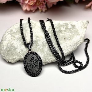 Fekete Szent Kristóf nemesacél medál védelmező amulett talizmán fekete nemesacél láncon - Meska.hu