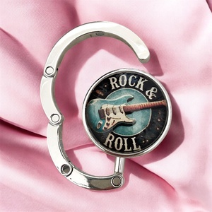 Rock and Roll gitár zene mintás táskaakasztó táska akasztó, Táska & Tok, Kulcstartó & Táskadísz, Táskaakasztó, Üvegművészet, MESKA