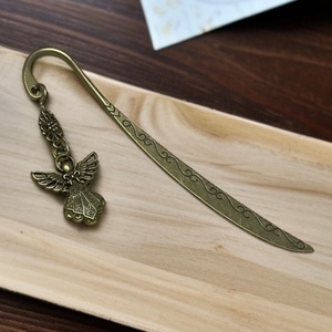 Vintage stílusú antikolt jellegű fém bronz angyalkás könyvjelző ajándék karácsonyra , Könyv & Zene, Könyvjelző, Ékszerkészítés, Gyöngyfűzés, gyöngyhímzés, MESKA