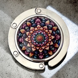 Mandala virág mintázatú Üveglencsés Táska Akasztó Táskaakasztó 5597052 - táska & tok - kulcstartó & táskadísz - táskaakasztó - Meska.hu