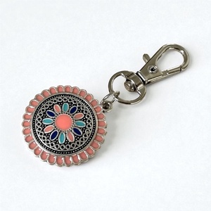 Mandala mintás kulcstartó táskadísz (Nude rózsaszín) 5345882, Táska & Tok, Kulcstartó & Táskadísz, Táskadísz, Ékszerkészítés, MESKA