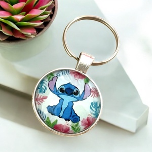 Üveglencsés fém kulcstartó - Stitch, Táska & Tok, Kulcstartó & Táskadísz, Kulcstartó, Ékszerkészítés, Üvegművészet, MESKA