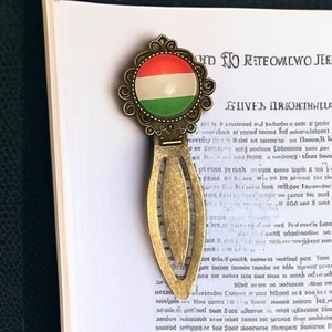 Magyar nemzeti színű üveglencsés fém könyvjelző , Könyv & Zene, Könyvjelző, Ékszerkészítés, Üvegművészet, MESKA