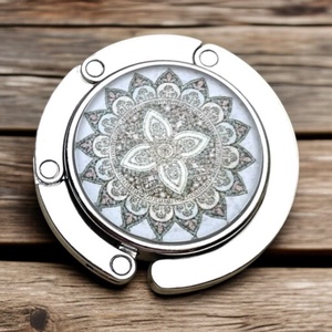 Arany selyemfényes mandala mintás Táska Akasztó Táskaakasztó - táska & tok - kulcstartó & táskadísz - táskaakasztó - Meska.hu