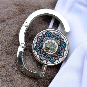 Mandala mintázatú Üveglencsés Táska Akasztó Táskaakasztó, Táska & Tok, Kulcstartó & Táskadísz, Táskaakasztó, Üvegművészet, Ékszerkészítés, MESKA