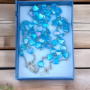 Keresztelő ajándék öttizedes rózsafüzér díszdobozban kísérő szöveggel fiú gyermeknek 5599137 - baba - mama - keresztelő kellékek - keresztelőajándékok - Meska.hu