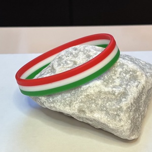 Magyar nemzeti színű trikolor szilikon karkötő felnőtt méret 5632476, Esküvő, Ékszer, Karkötő & Csuklódísz, , MESKA