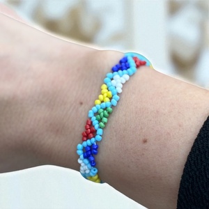 Színes apró gyöngyös elasztikus karkötő gyerek tini méretben 14-15 cm 5632582, Ékszer, Karkötő, Gyöngyös karkötő, , MESKA