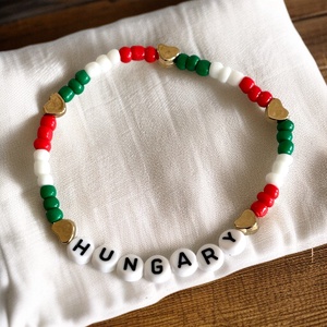 Magyar nemzeti színű HUNGARY feliratú gyöngy gyöngyös kaekötő 5640021 - Meska.hu