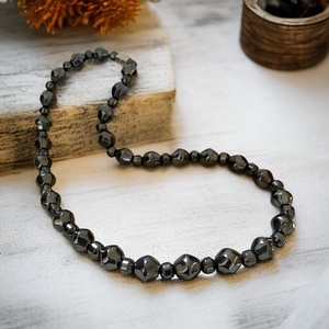 UNISEX hematit magnetit nyaklánc 5638414, Ékszer, Nyaklánc, Gyöngyös nyaklánc, Ékszerkészítés, MESKA