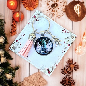 Üveglencsés fém bojtos karécsonyi kulcstartó ajándékozásra kész celofánba csomagolva 5664938, Táska & Tok, Kulcstartó & Táskadísz, Kulcstartó, Ékszerkészítés, Üvegművészet, MESKA