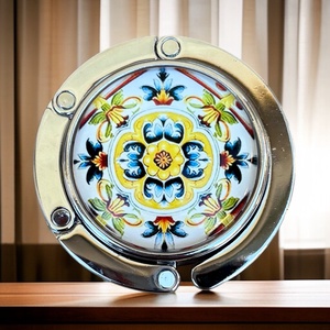 Virág mintázatú Üveglencsés Táska Akasztó Táskaakasztó 5666351 - táska & tok - kulcstartó & táskadísz - táskaakasztó - Meska.hu