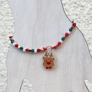 Karácsonyi rénszarvas csomózott makramé charm karkötő 5666520 - ékszer - karkötő - fonott karkötő - Meska.hu
