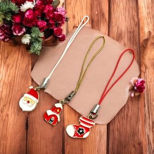 3 db Mobiltelefon dísz mobil charm ajándékkísérő karácsony mikulás télapó témában 010, Karácsony, Karácsonyi ajándékozás, Karácsonyi képeslap, üdvözlőlap, ajándékkísérő, Ékszerkészítés, MESKA
