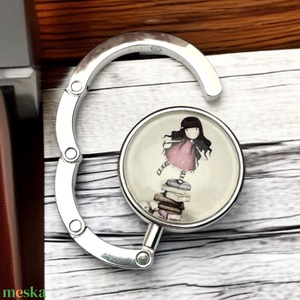 Kislányos könyv mintás Táska Akasztó Táskaakasztó 5676724, Táska & Tok, Kulcstartó & Táskadísz, Táskaakasztó, Ékszerkészítés, Üvegművészet, MESKA