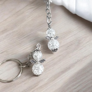 Ásvány angyal kulcstartó fehér roppantott hegyikristály ásványból 5333525 - Meska.hu