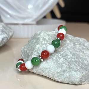 Női méretű Magyar nemzeti színű ásványkarkötő kokárda 16 cm 5726859 - ékszer - karkötő - ásványkarkötő - Meska.hu