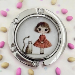 Kislányos cicás mintás Táska Akasztó Táskaakasztó táskatartó 1 db elérhető 5726745 - táska & tok - kulcstartó & táskadísz - táskaakasztó - Meska.hu