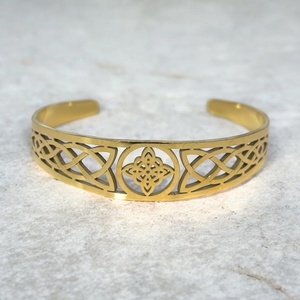 Kelta csomó mintás nemesacél karkötő karperec ajándékdobozzal (arannyal futtatott) 5731346 - Meska.hu