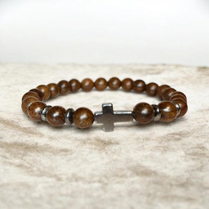 Stílusos divatos férfi fa gyöngykarkötő hematit kereszt medállal 18 cm, Ékszer, Karkötő, Ásványkarkötő, Ékszerkészítés, MESKA