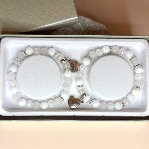 Anyák napja két darabos Anya Lánya ásvány karkötő szett díszdobozban magyar feliratos szív medállal - ruha & divat - páros szett - anya-lánya szett - Meska.hu