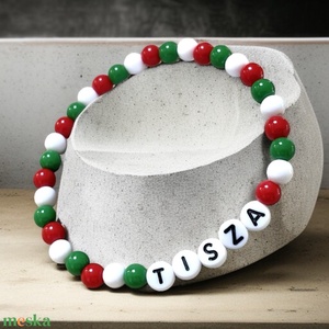 Magyar nemzeti színű Tisza feliratú gyöngy karkötő két méretben választható, Ékszer, Karkötő, Gyöngyös karkötő, Ékszerkészítés, Gyöngyfűzés, gyöngyhímzés, MESKA