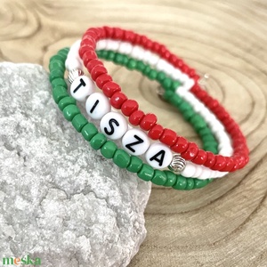 Magyar nemzeti színű memóriadrótos karkötő TISZA felirattal, Ékszer, Karkötő, Memóriadrótos karkötő, Ékszerkészítés, MESKA