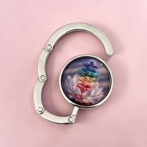 Chakra mintázatú Üveglencsés Táska Akasztó Táskaakasztó, Táska & Tok, Kulcstartó & Táskadísz, Táskaakasztó, Ékszerkészítés, Üvegművészet, MESKA