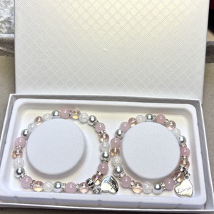 ét darabos Anya Lánya páros ásvány karkötő szett magyar feliratos szív medállal ajándékdobozzal - Meska.hu