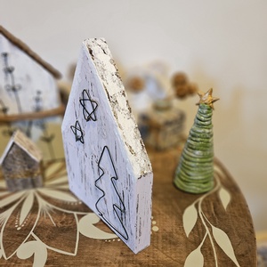 Házikó dekor fából - karácsony - karácsonyi lakásdekoráció - karácsonyi falu, házikó - Meska.hu