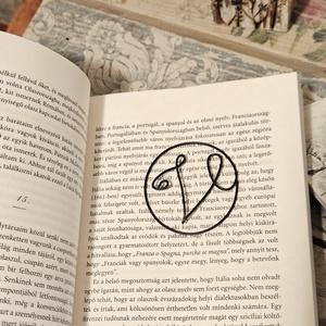 Könyvjelző drótból - könyv & zene - könyvjelző - Meska.hu