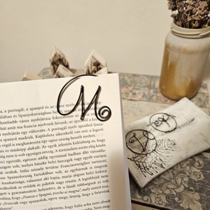 Könyvjelző drótból - könyv & zene - könyvjelző - Meska.hu