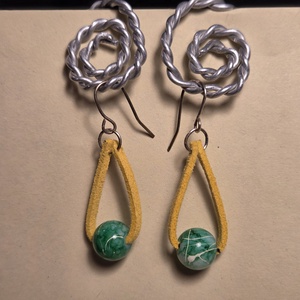 Bőr lógó fülbevaló, Ékszer, Fülbevaló, Lógó fülbevaló, Ékszerkészítés, MESKA