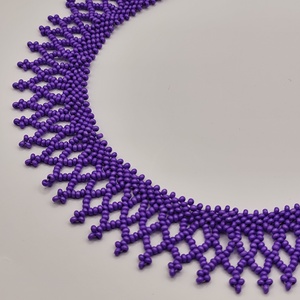 Lila csipke nyaklánc, Ékszer, Nyaklánc, Gyöngyös nyaklánc, Ékszerkészítés, Gyöngyfűzés, gyöngyhímzés, MESKA