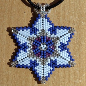 Jeges csillagvirág medál, Ékszer, Nyaklánc, Gyöngyös nyaklánc, Ékszerkészítés, Gyöngyfűzés, gyöngyhímzés, MESKA