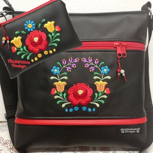 Hímzett 30x30-as pakolós táska szett fekete HungarianFolkart05, Táska & Tok, Táska szett, Varrás, Hímzés, MESKA